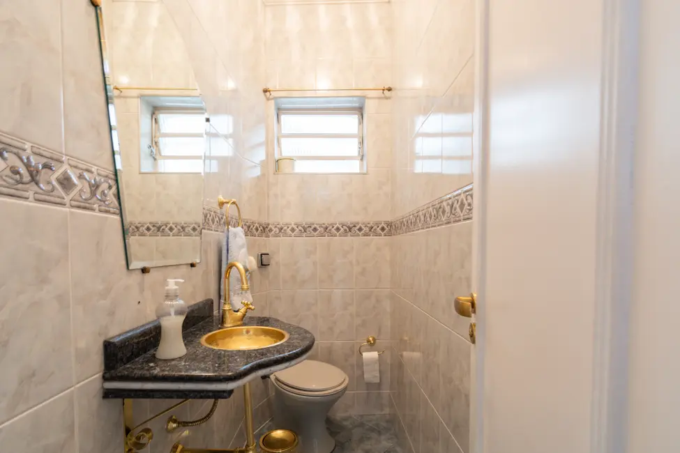 Foto 7 de Casa com 4 quartos à venda, 317m2 em Vila Ipojuca, São Paulo - SP