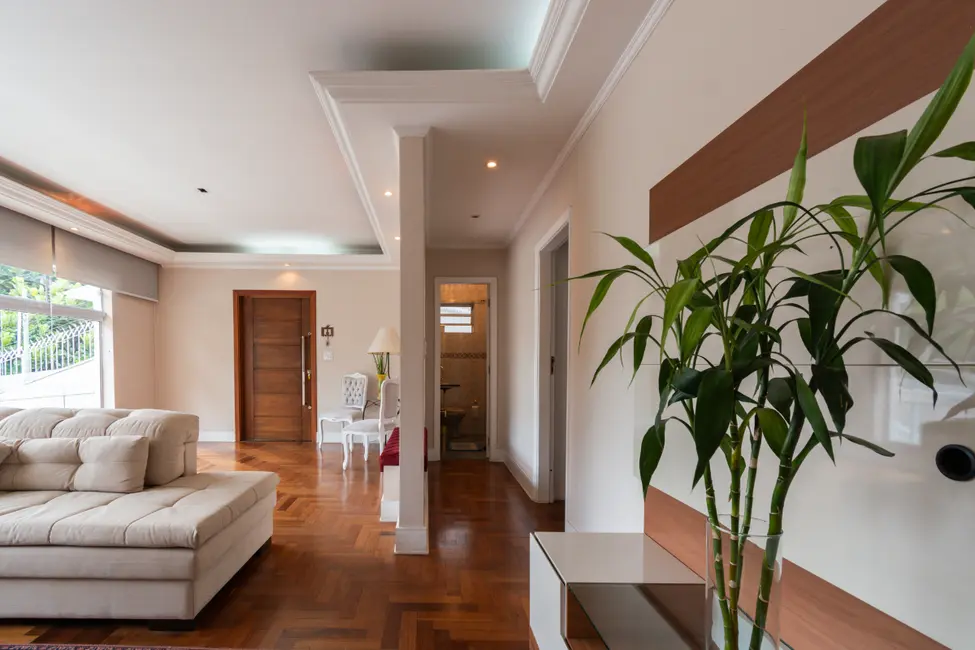 Foto 5 de Casa com 4 quartos à venda, 317m2 em Vila Ipojuca, São Paulo - SP