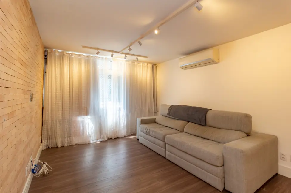 Foto 2 de Apartamento com 2 quartos à venda, 101m2 em Moema, São Paulo - SP