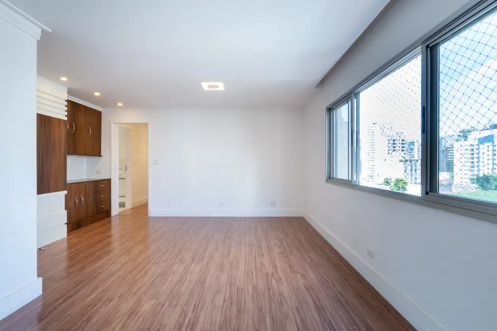 Foto 6 de Apartamento com 2 quartos à venda, 97m2 em Vila Olímpia, São Paulo - SP