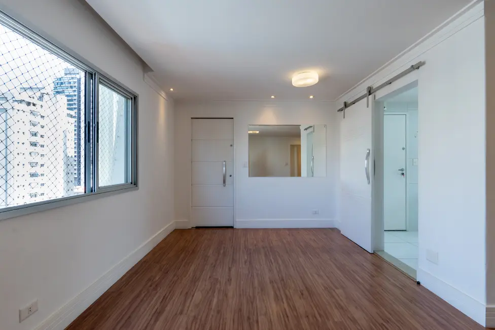 Foto 2 de Apartamento com 2 quartos à venda, 97m2 em Vila Olímpia, São Paulo - SP