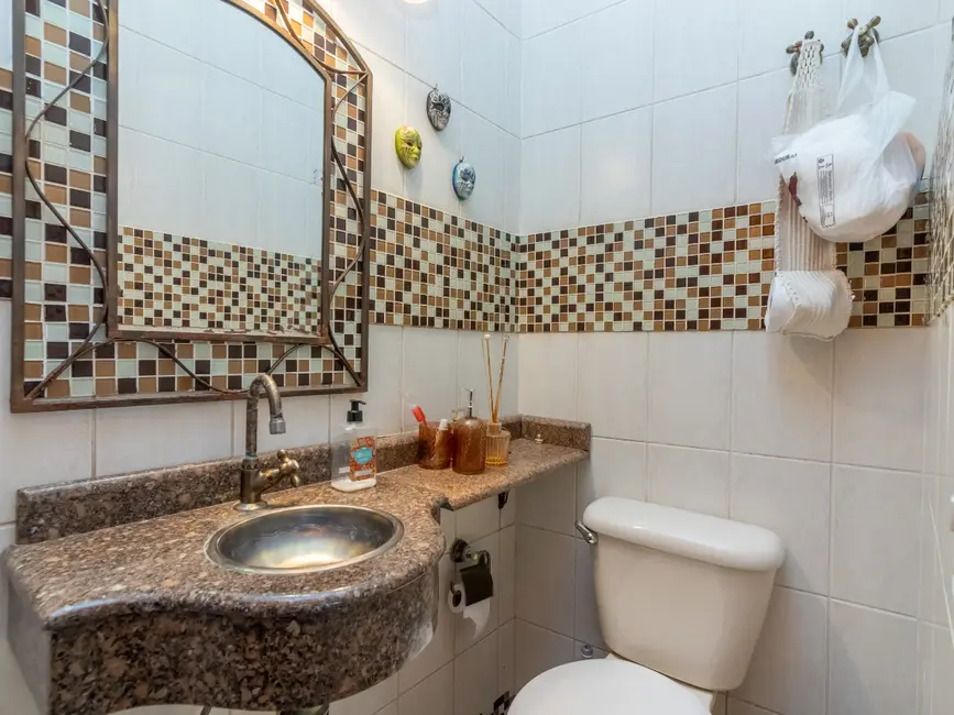 Foto 5 de Casa de Condomínio com 2 quartos à venda, 197m2 em Chácara Jaraguá, São Paulo - SP