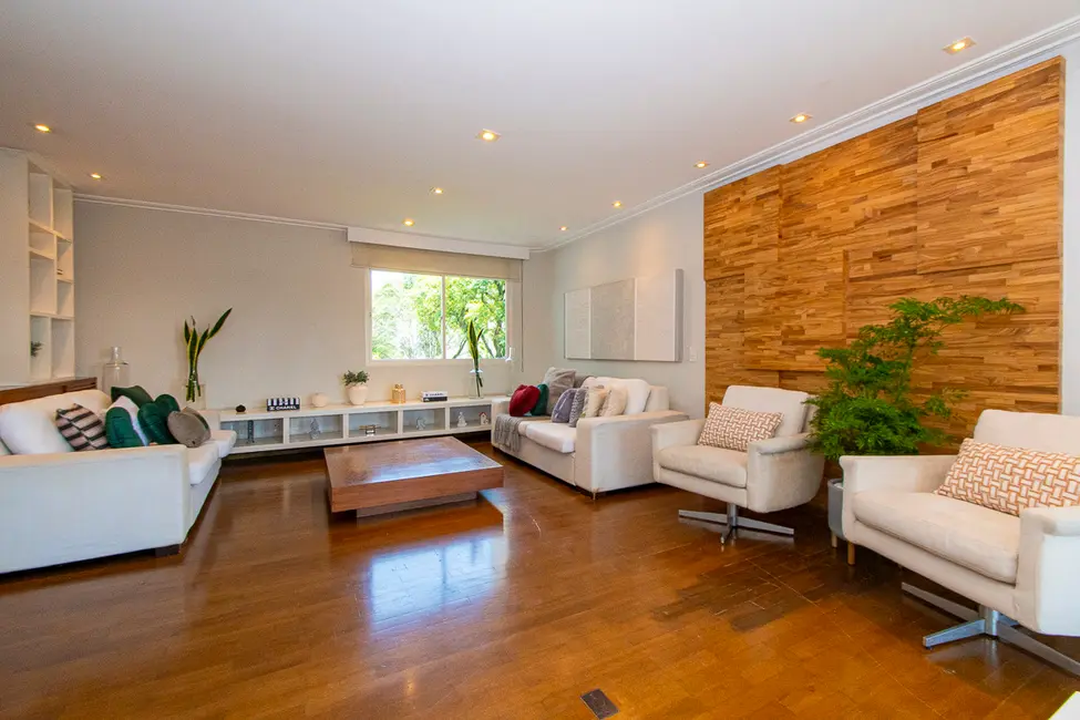 Foto 4 de Apartamento com 3 quartos à venda, 184m2 em Higienópolis, São Paulo - SP