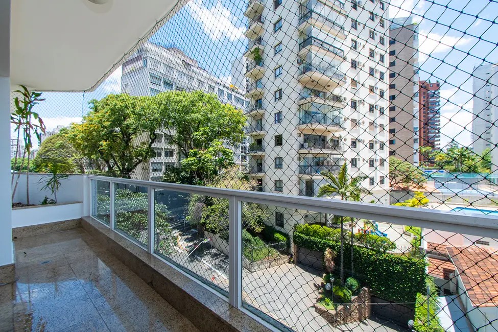 Foto 9 de Apartamento com 3 quartos à venda, 184m2 em Higienópolis, São Paulo - SP