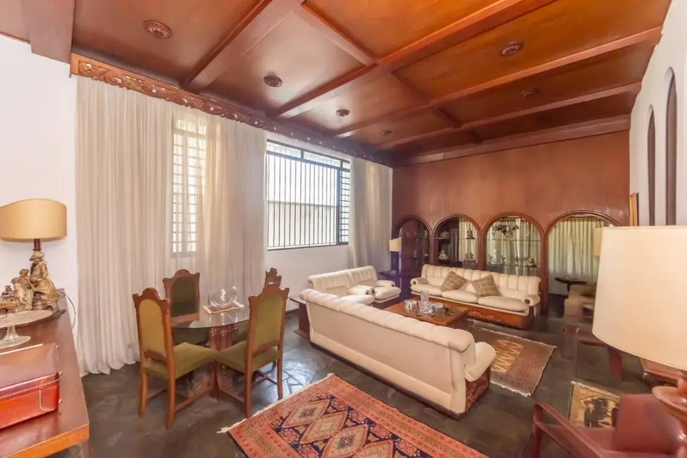 Casa com 5 quartos à venda, 369m2 em Campo Belo, São Paulo - SP - imagem 8 Foto 8 de Casa com 5 quartos à venda, 369m2 em Campo Belo, São Paulo - SP