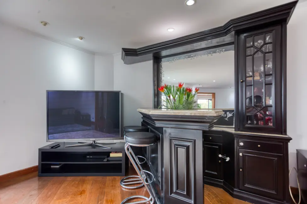 Foto 7 de Apartamento com 4 quartos à venda, 236m2 em Aclimação, São Paulo - SP