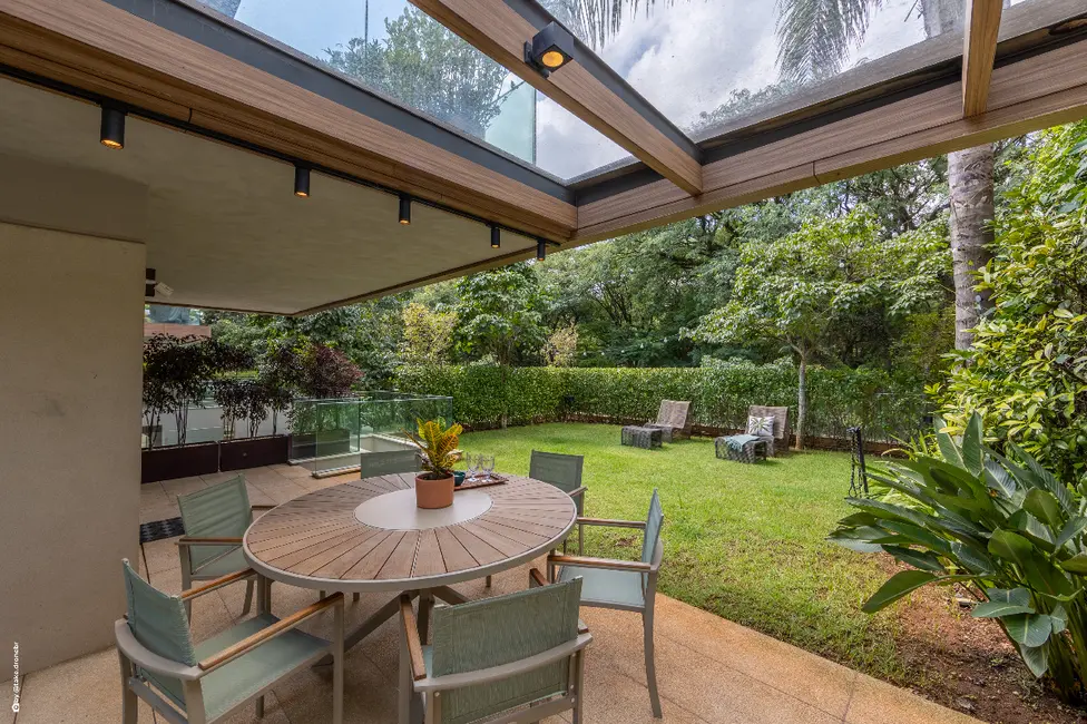 Casa de Condomínio com 3 quartos à venda, 628m2 em Alto de Pinheiros, São Paulo - SP - imagem 1 Foto 1 de Casa de Condomínio com 3 quartos à venda, 628m2 em Alto de Pinheiros, São Paulo - SP