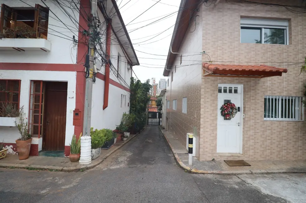 Foto 3 de Casa de Vila com 2 quartos à venda, 128m2 em Pinheiros, São Paulo - SP