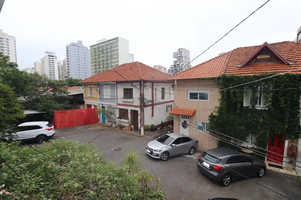 Foto 1 de Casa de Vila com 2 quartos à venda, 128m2 em Pinheiros, São Paulo - SP