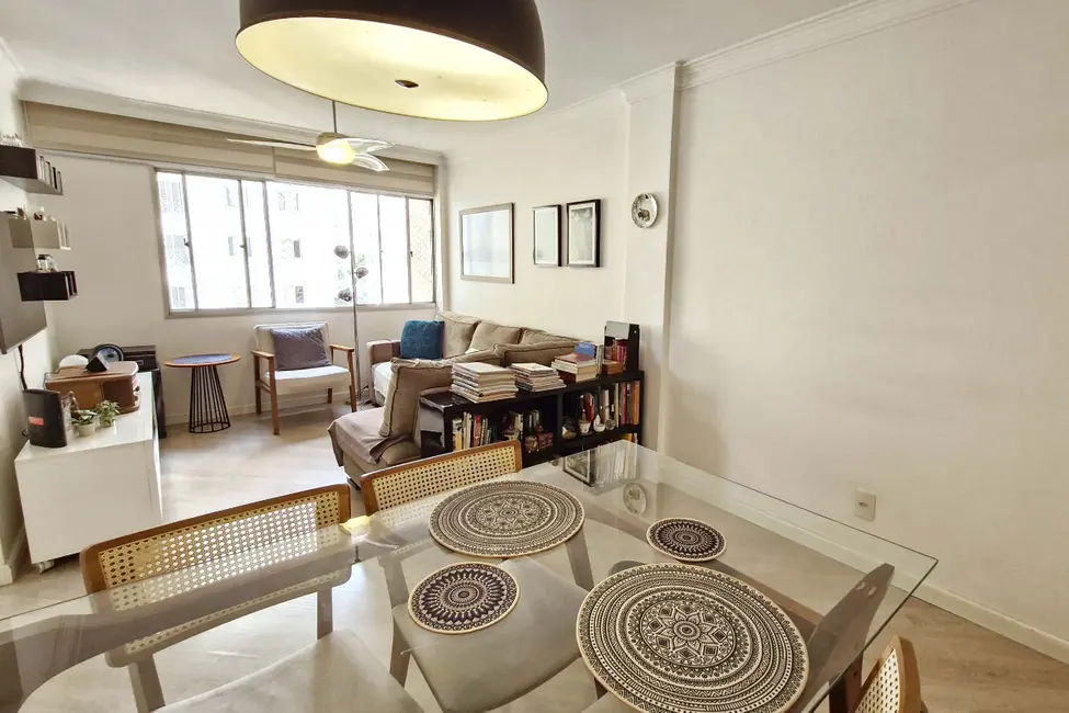 Foto 3 de Apartamento com 2 quartos à venda, 71m2 em Moema, São Paulo - SP