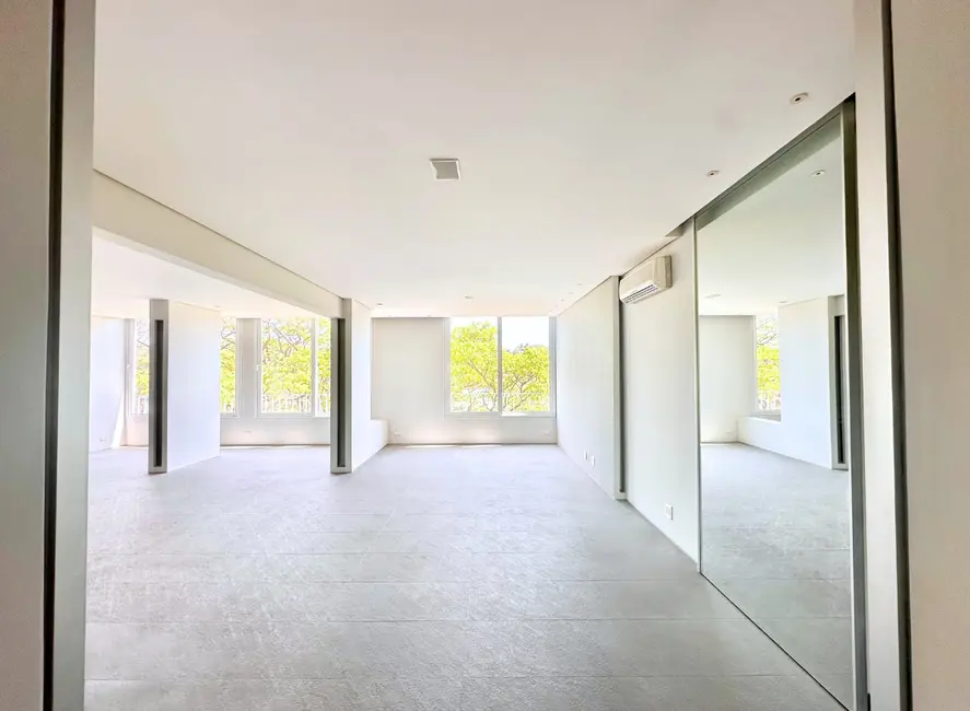 Foto 1 de Apartamento com 3 quartos à venda, 227m2 em Itaim Bibi, São Paulo - SP