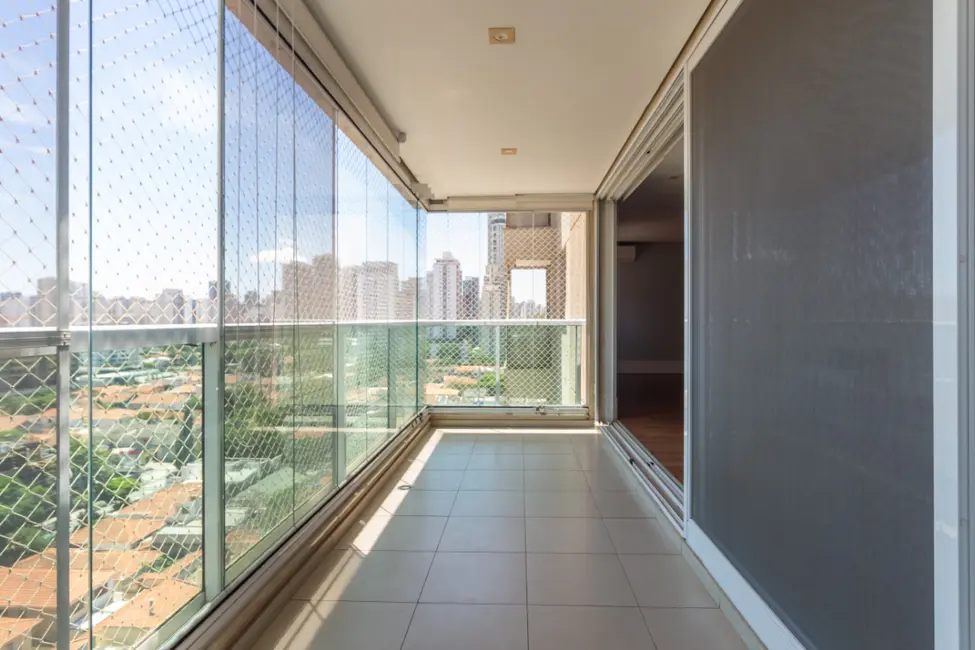 Apartamento com 3 quartos para alugar, 167m2 em Cidade Monções, São Paulo - SP - imagem 7 Foto 7 de Apartamento com 3 quartos para alugar, 167m2 em Cidade Monções, São Paulo - SP