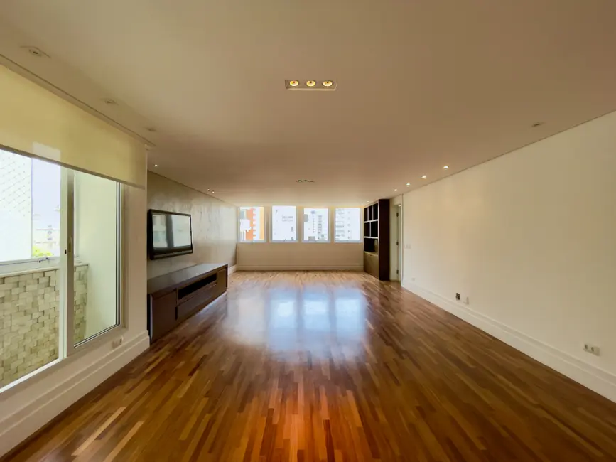 Foto 2 de Apartamento com 3 quartos à venda, 184m2 em Cerqueira César, São Paulo - SP