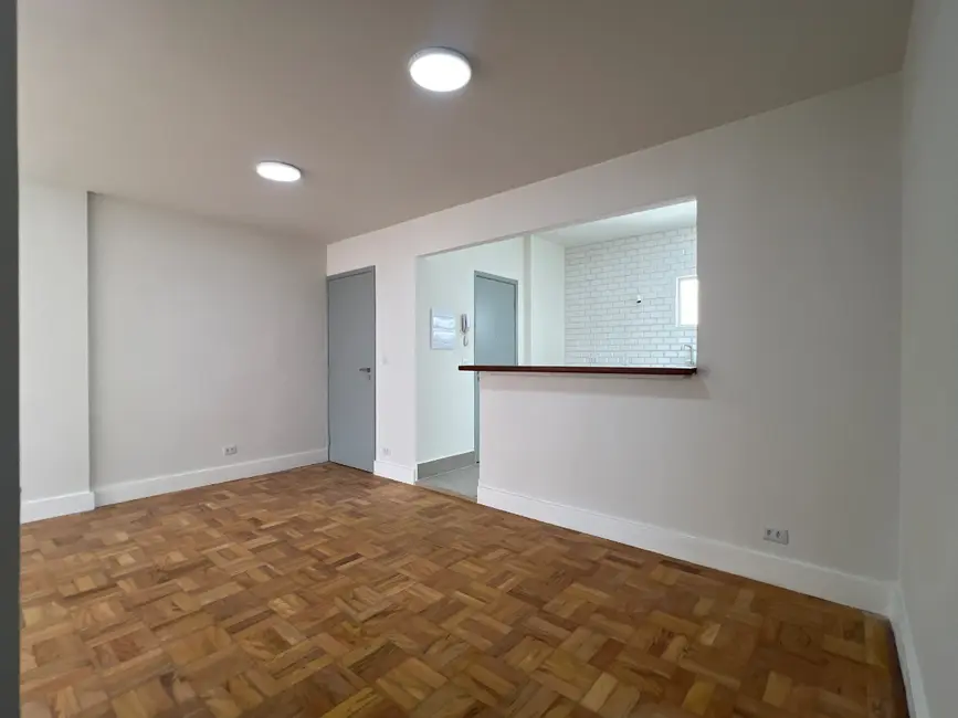 Foto 3 de Apartamento com 2 quartos à venda, 76m2 em Vila Nova Conceição, São Paulo - SP