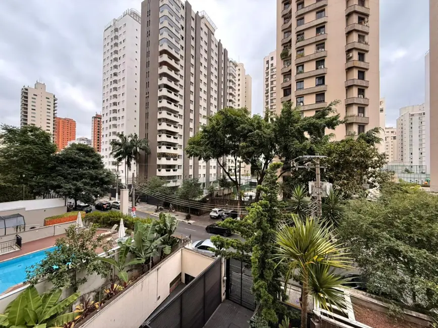 Apartamento com 3 quartos à venda, 98m2 em Moema, São Paulo - SP - imagem 8 Foto 8 de Apartamento com 3 quartos à venda, 98m2 em Moema, São Paulo - SP