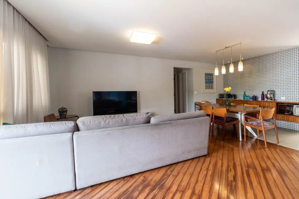 Foto 9 de Apartamento com 3 quartos à venda, 131m2 em Vila Olímpia, São Paulo - SP