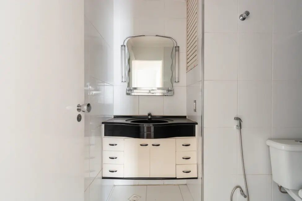 Foto 8 de Apartamento com 3 quartos à venda, 91m2 em Moema, São Paulo - SP