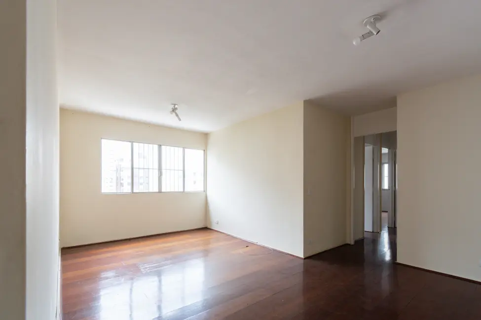 Foto 2 de Apartamento com 3 quartos à venda, 91m2 em Moema, São Paulo - SP