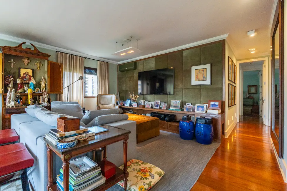 Foto 2 de Apartamento com 3 quartos à venda, 171m2 em Vila Uberabinha, São Paulo - SP