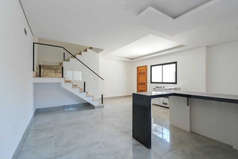 Foto 2 de Sobrado com 3 quartos à venda, 180m2 em Vila Gumercindo, São Paulo - SP