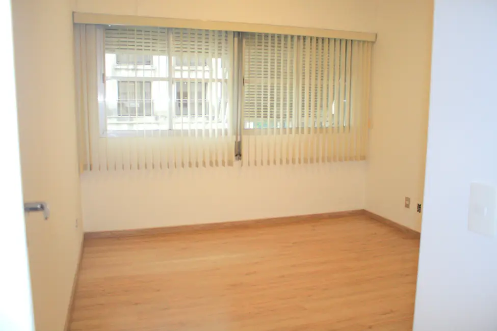 Apartamento com 3 quartos à venda, 198m2 em Jardim Paulista, São Paulo - SP - imagem 9 Foto 9 de Apartamento com 3 quartos à venda, 198m2 em Jardim Paulista, São Paulo - SP