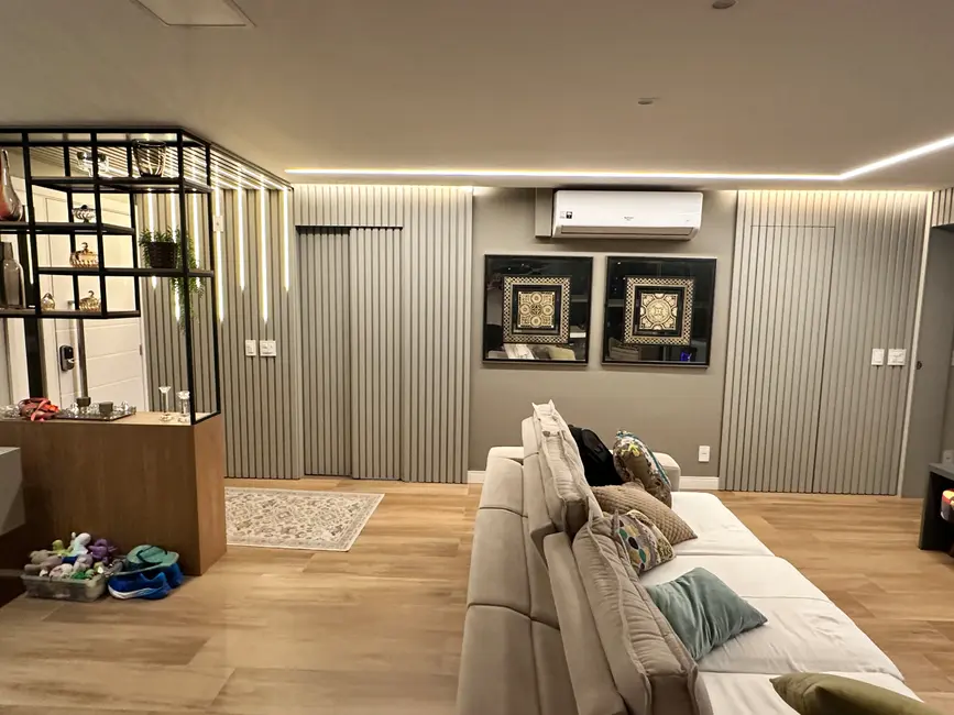 Foto 5 de Apartamento com 3 quartos para alugar, 122m2 em Jardim Marajoara, São Paulo - SP