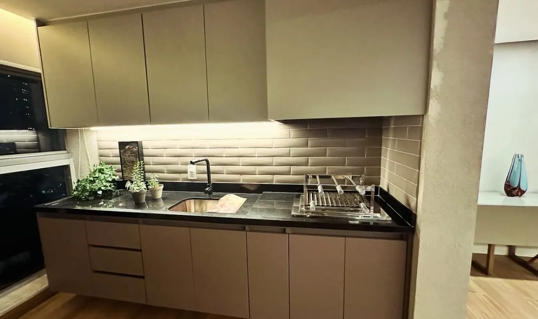 Foto 6 de Apartamento com 3 quartos para alugar, 122m2 em Jardim Marajoara, São Paulo - SP