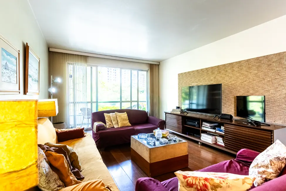 Foto 4 de Apartamento com 3 quartos à venda, 192m2 em Campo Belo, São Paulo - SP