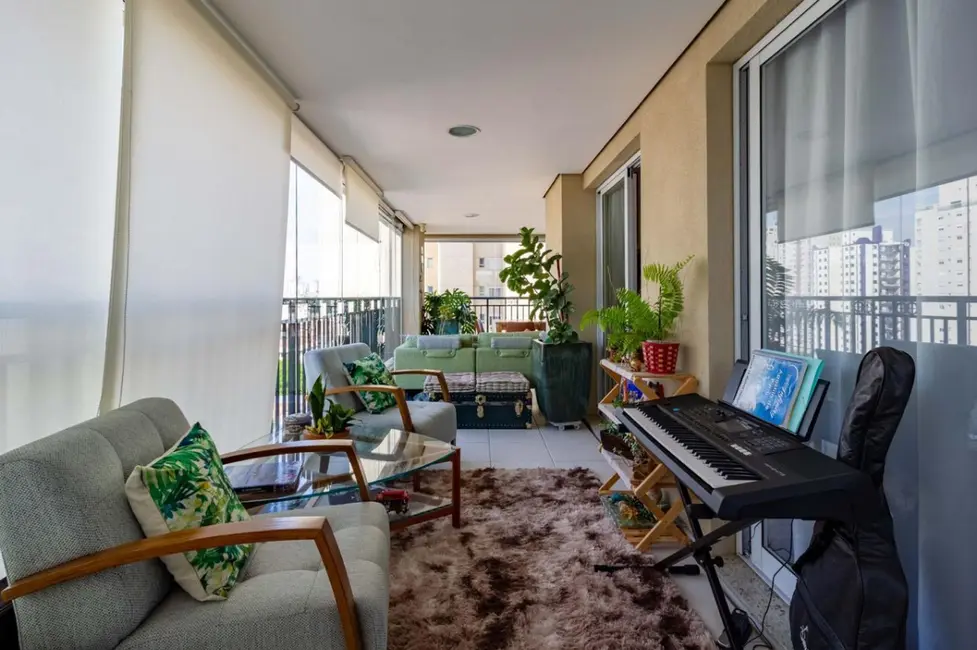 Foto 3 de Apartamento com 3 quartos à venda, 223m2 em Vila Romana, São Paulo - SP