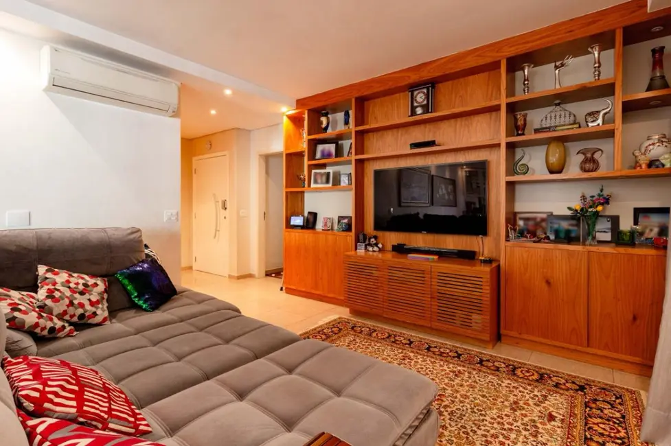 Foto 7 de Apartamento com 3 quartos à venda, 223m2 em Vila Romana, São Paulo - SP