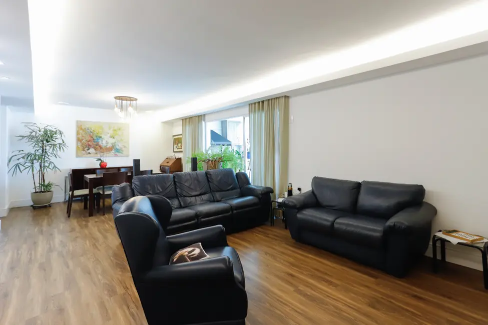 Foto 6 de Apartamento com 3 quartos à venda, 157m2 em Água Branca, São Paulo - SP