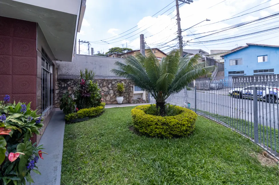 Foto 2 de Casa com 3 quartos à venda, 246m2 em Parque São Domingos, São Paulo - SP