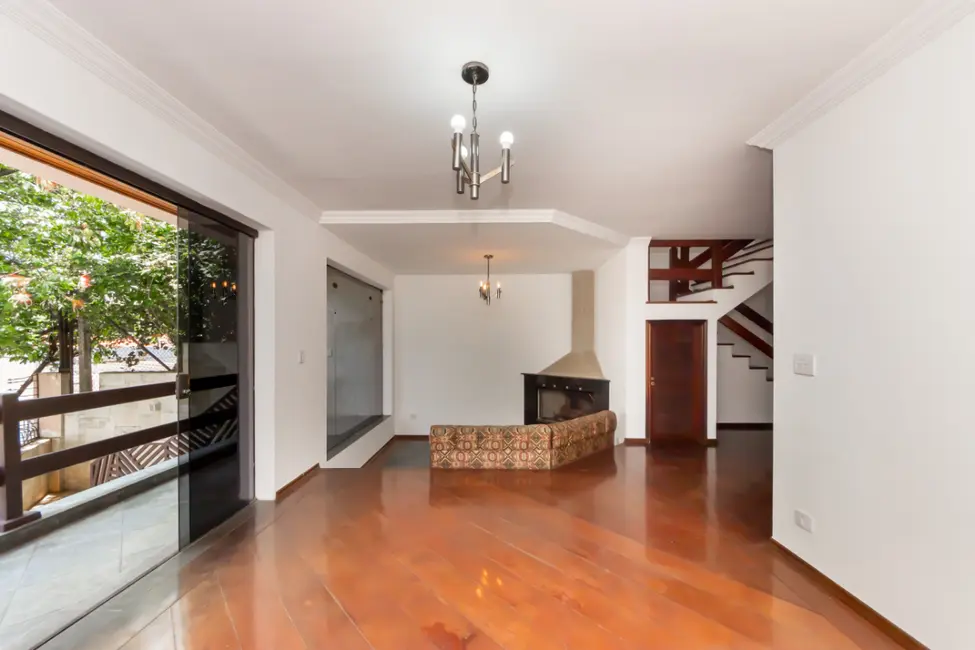 Foto 1 de Sobrado com 4 quartos à venda, 340m2 em Jardim Londrina, São Paulo - SP