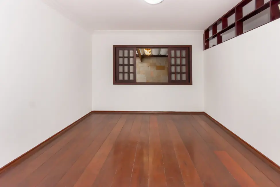 Foto 3 de Sobrado com 4 quartos à venda, 340m2 em Jardim Londrina, São Paulo - SP