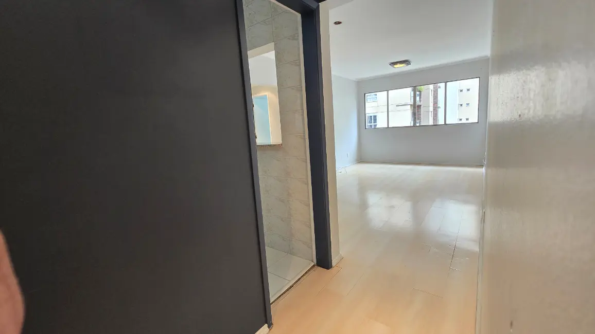 Apartamento com 2 quartos à venda, 78m2 em Moema, São Paulo - SP - imagem 4 Foto 4 de Apartamento com 2 quartos à venda, 78m2 em Moema, São Paulo - SP