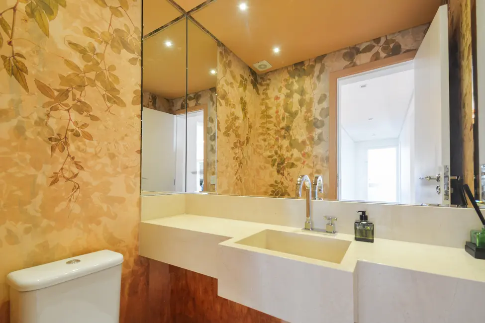 Foto 9 de Apartamento com 3 quartos à venda, 205m2 em Saúde, São Paulo - SP