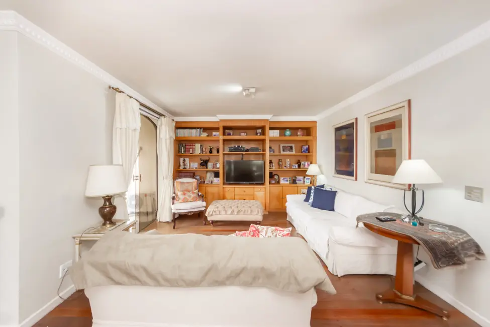 Foto 8 de Apartamento com 4 quartos à venda, 458m2 em Real Parque, São Paulo - SP