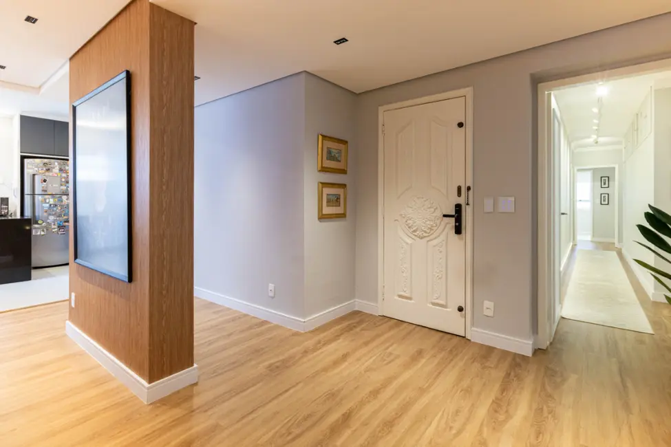 Foto 2 de Apartamento com 4 quartos à venda, 197m2 em Perdizes, São Paulo - SP