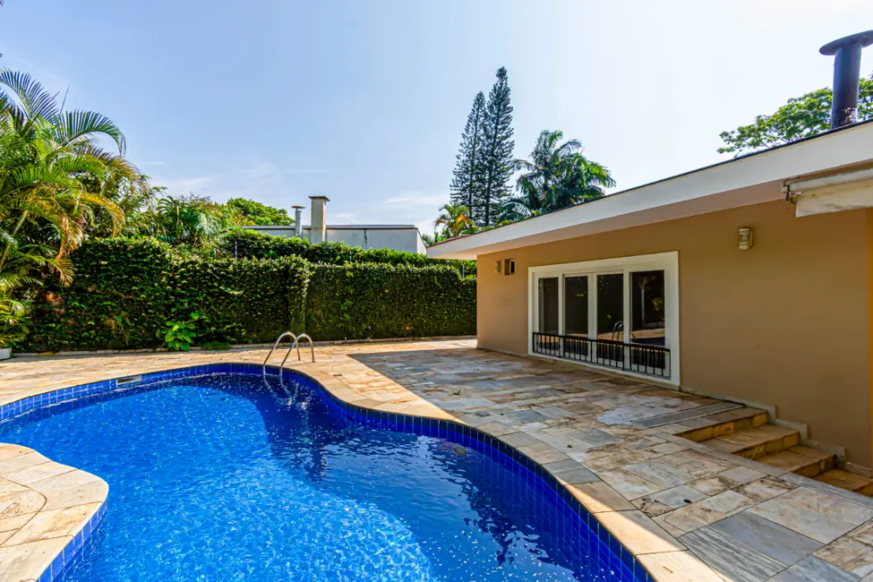 Foto 2 de Casa com 3 quartos para alugar, 470m2 em Jardim Guedala, São Paulo - SP
