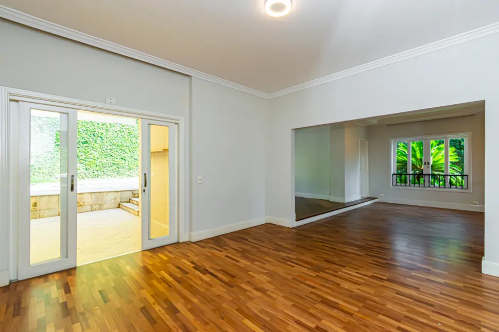 Foto 8 de Casa com 3 quartos para alugar, 470m2 em Jardim Guedala, São Paulo - SP