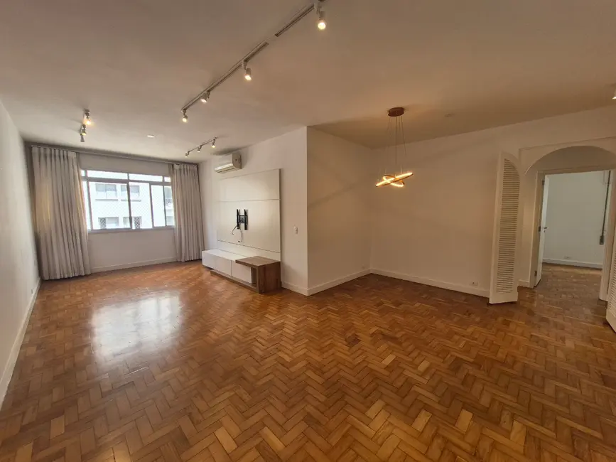 Apartamento com 3 quartos à venda, 127m2 em Santa Cecília, São Paulo - SP - imagem 1 Foto 1 de Apartamento com 3 quartos à venda, 127m2 em Santa Cecília, São Paulo - SP