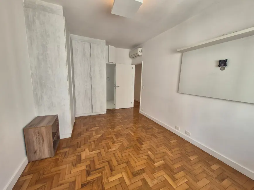 Apartamento com 3 quartos à venda, 127m2 em Santa Cecília, São Paulo - SP - imagem 7 Foto 7 de Apartamento com 3 quartos à venda, 127m2 em Santa Cecília, São Paulo - SP