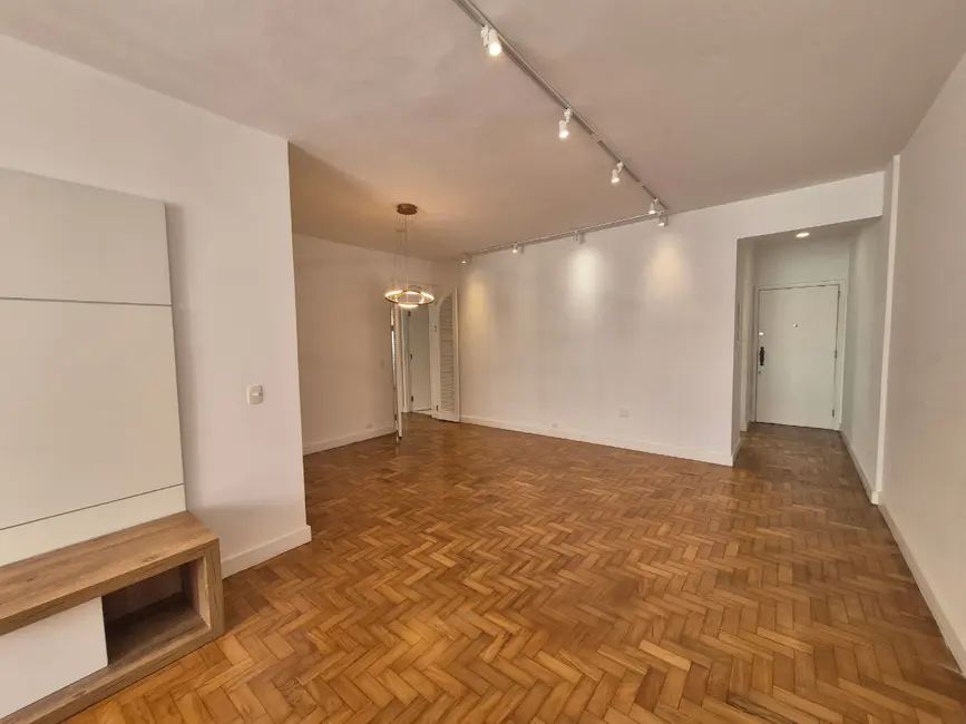 Apartamento com 3 quartos à venda, 127m2 em Santa Cecília, São Paulo - SP - imagem 2 Foto 2 de Apartamento com 3 quartos à venda, 127m2 em Santa Cecília, São Paulo - SP