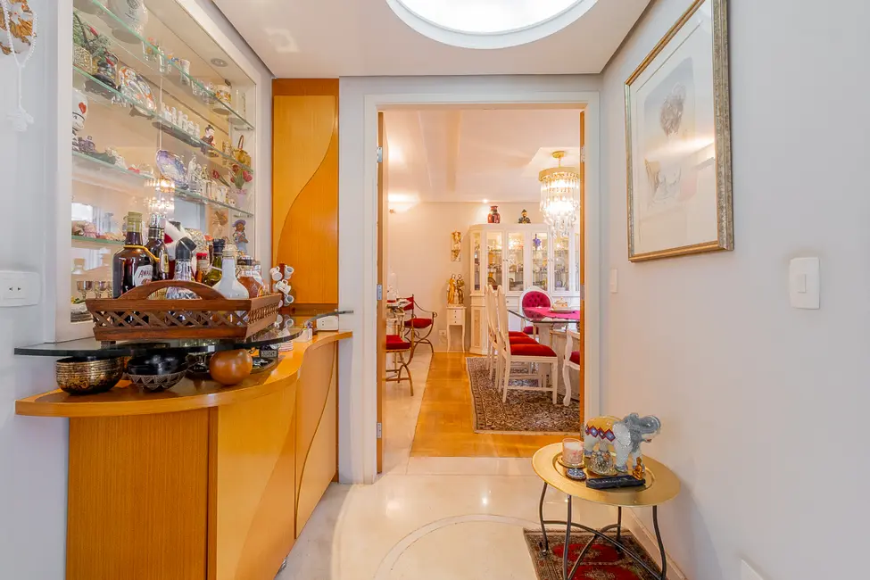 Casa de Condomínio com 4 quartos à venda, 462m2 em Morumbi, São Paulo - SP - imagem 9 Foto 9 de Casa de Condomínio com 4 quartos à venda, 462m2 em Morumbi, São Paulo - SP