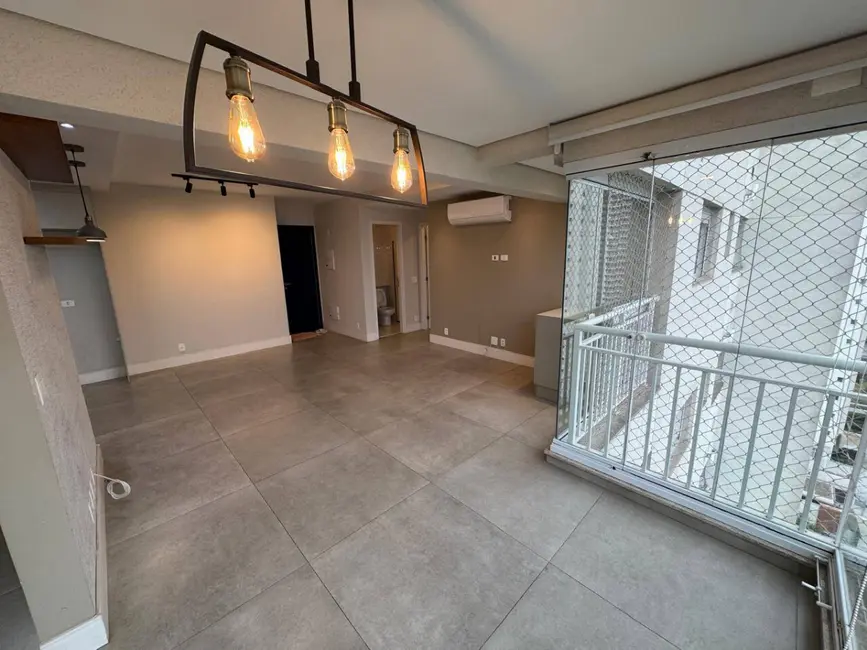 Foto 3 de Apartamento com 2 quartos à venda, 62m2 em Vila Anastácio, São Paulo - SP