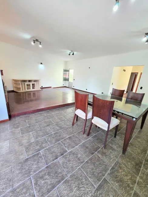 Foto 4 de Casa com 3 quartos à venda, 405m2 em Parque São Domingos, São Paulo - SP