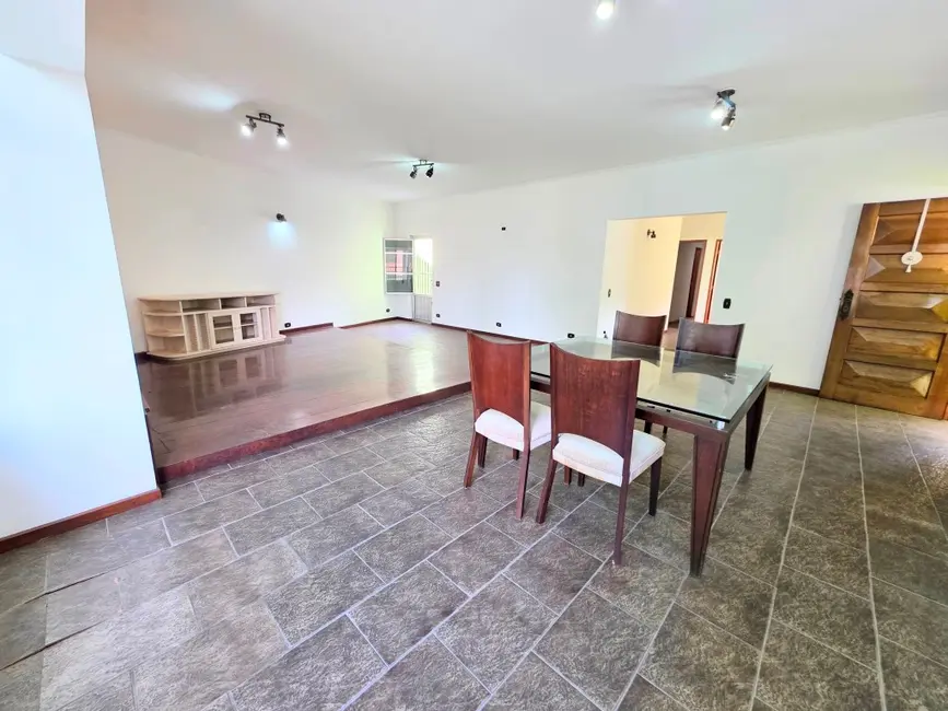 Foto 3 de Casa com 3 quartos à venda, 405m2 em Parque São Domingos, São Paulo - SP