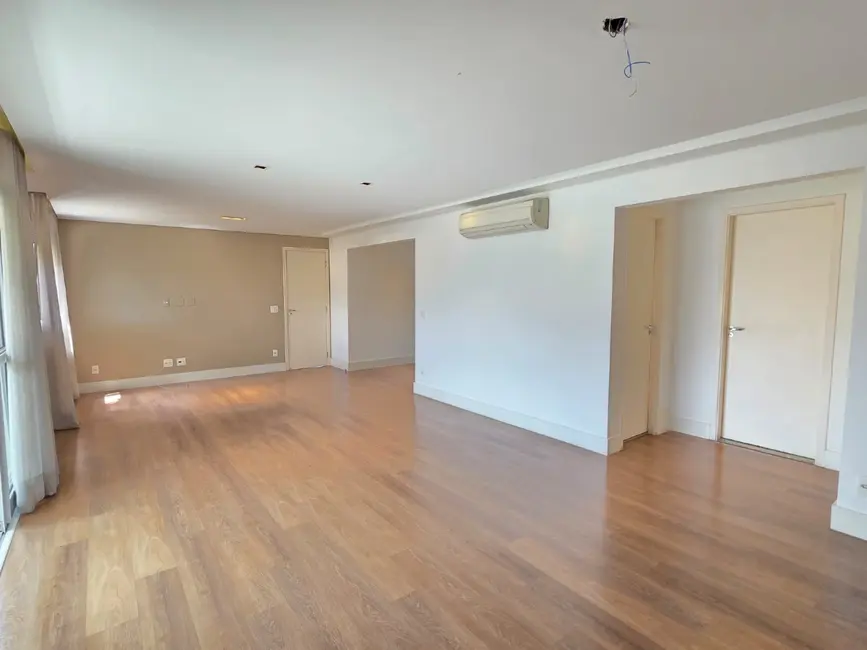 Foto 4 de Apartamento com 3 quartos à venda, 138m2 em Lapa, São Paulo - SP