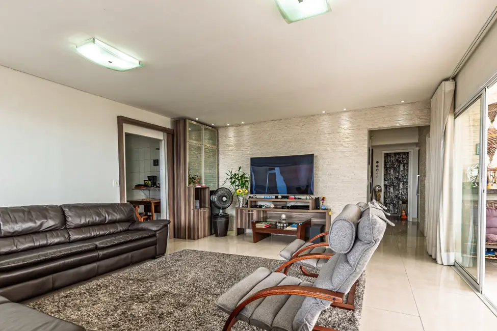 Foto 4 de Cobertura com 4 quartos à venda, 221m2 em Vila Gumercindo, São Paulo - SP