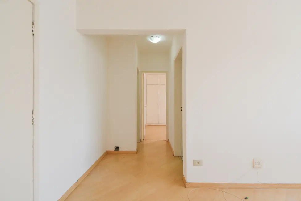 Foto 3 de Apartamento com 1 quarto à venda, 45m2 em Moema, São Paulo - SP